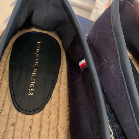 Tommy Hilfiger Navy Platform Espadrilles size 7.5 - Picture 3 of 6